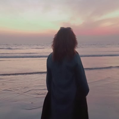 SamiaAzhar27's profile picture. چوتھائ صدیُ کا قصہ ہے دو چار برس کی بات نہیں🥀