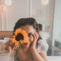 Özlem. (@ozlemkibu) Twitter profile photo
