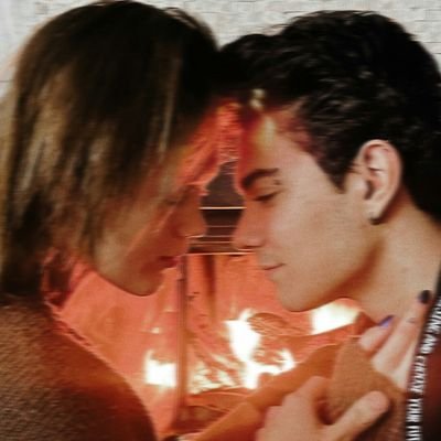 berkecery's profile picture. 