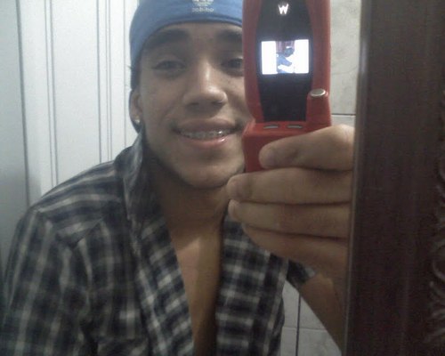 A Minha Imagem é Voce Quem Faz , Mais Minha Viida Sou Eu Quem vivo.

Orkut - http://t.co/3J0MygRKdg