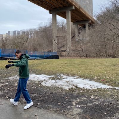 DMLG_YT's profile picture. - Instagram: notamnon - Used to play Halo competitively. - Software Engineering grad @TechnionLive - Software Engineer prev @redhat  #FASER @CERN