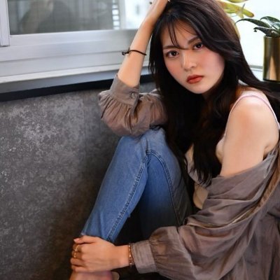 gr_vgj's profile picture. アラサーですがママ活してます☺
お金のせいで我慢する日々に嫌気がして、スマホ📱一つあればできる秘密のお仕事💰休日の過ごし方も変わって、次はどこへ旅行に行こうかな🛫 気になってるブランド品を買ったり🛍️毎日が充実してる！
稼ぎの手法をライン来てくれた方限定で無料公開してます🙋‍♀️➡https://t.co/furClrbYcy