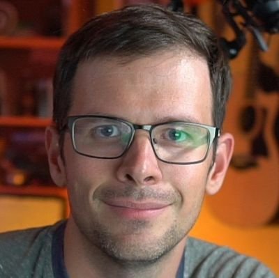 Veteran gamer dad who really likes music.
Combo acoustic music / gaming streaming after my kiddo goes to bed. (dead by daylight)