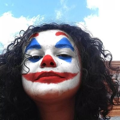 eFoxeyes's profile picture. .