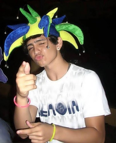Dedicado ao Lindo *-* @felipeSoAlm // FC Oficializado por @felipeSoAlm  Dia.- 27/08/11 .