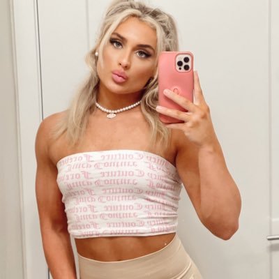 Barbie___Doll__'s profile picture. 