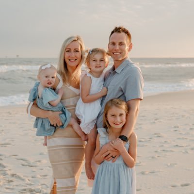 Husband & Girl Dad | Co-AD & Business Teacher | Head Boys Basketball & Golf @ Western Christian