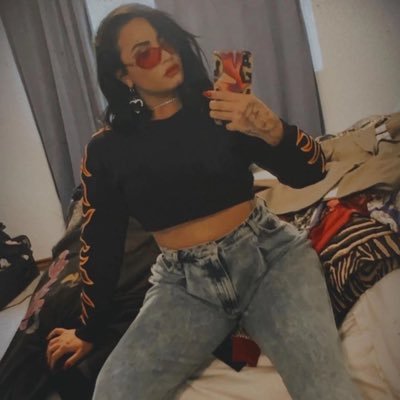 demi_divinex Profile Picture