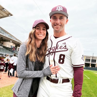 ❤️⚾️Gig Em’ 👍🏼🤠 WHOOP!