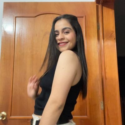 paobetagomez's profile picture. 