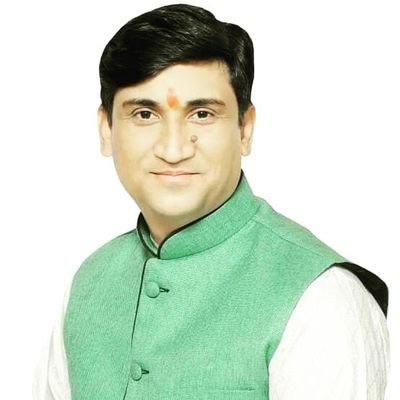 Politician-
Heart belongs to uttarakhand, soul to India, Life to humanity..