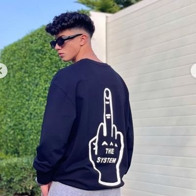 Am19l0Sit's profile picture. I search about a serious relationship🤤❤