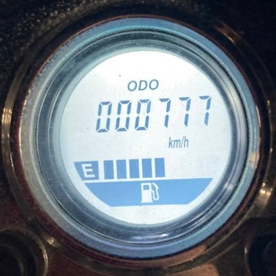 バイク垢始めました。  22/05 普通二輪卒業  22/04納車:アメリ韓GV250  22/10 大型二輪卒業 22/12new bike 趣味:ツーリング/カメラ