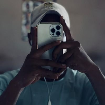 UtyRaguel's profile picture. 