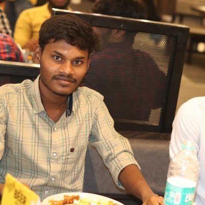 Santhos83134517's profile picture. 