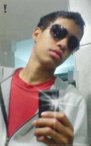 Posso nαõ ser perfeito, Mαis sαõ os meus defeitos que fαzem eu ser único. Ѕσυ σ cαмιинσ ρяσ ιиƒєяиσ 'Ψ', σ αtαℓнσ ρяσ ραяαιѕσ... ‘Igor Reis’ σ тιρσ gαяαинãσ
