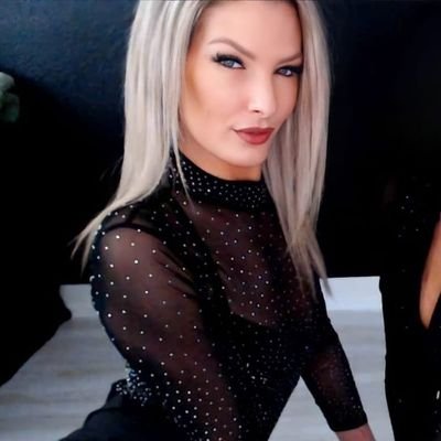 Lady in Berlin        
       

                                                 skype:  bizarrlady alice /
phone: +491742061444