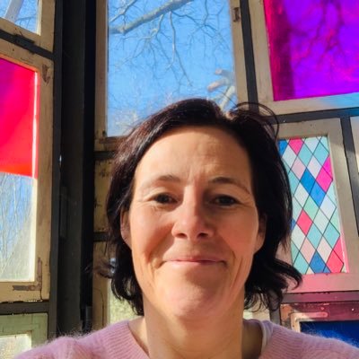 enthusiastic Howest lecturer PEER SUPPORT, connect , ♥️ global .people, design, ART, nature, movies, cooking, hockey, mental https://t.co/O8s5KaHgUs