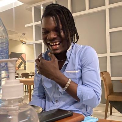 Human | Pasta Addict | Founder: @gowithcoconut , @thenovafoundry & @strategycartel | Helping African brands expand globally with ease.