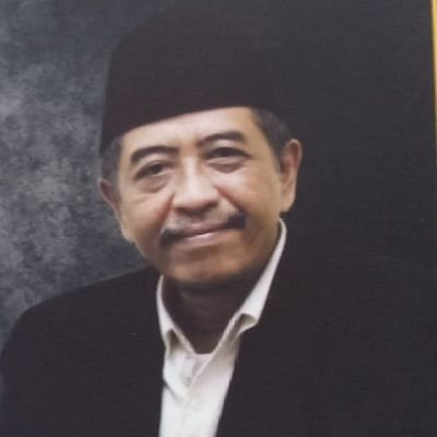 Mudir Ma'had Aly Raudhatul Muhibbin Bogor, Mengajar Tasawuf di Pasca Sarjana UNIRA, CEO Cahaya Sufi Mag. https://t.co/hqHBdg5Vjh.