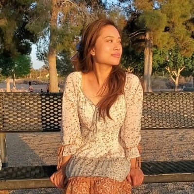 hellomsglo's profile picture. ♓🐯 #ENFJ so/sp,  i/o psych 📚 💒 🍩🩰