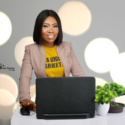 Digital Marketing | Copywriting& Advertising | Social Media
Mgt | CAC Registration | Training&Consultation.
For Bookings & Enquiries
Call:+2348158639365👇