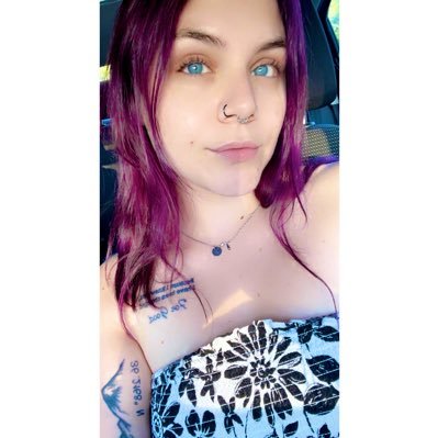 tifftastic9517's profile picture. Making it by one day at a time *she/her*