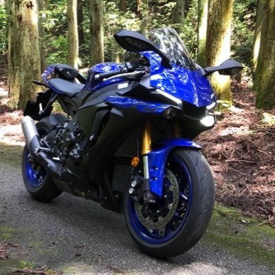 YAMAHA YZF-R1 ＆ SEROW250 / バイク垢相互フォロー / 無言フォロー失礼します(ｏ´・ω・)´-ω-)ﾍﾟｺﾘ