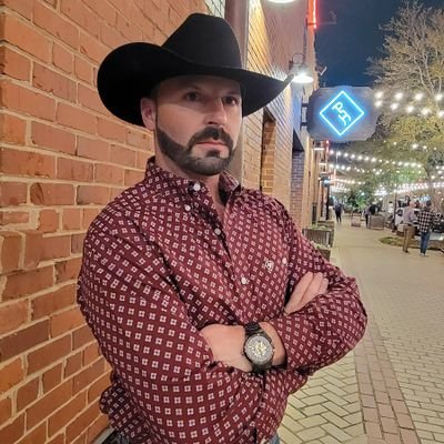 Content Creator based in Texas|Member of Tratter House|Team Ariat|Management Team Luciano Western Wear