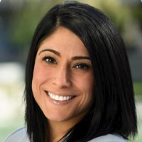 Nicole Rogas (@nicolerogas1) Twitter profile photo