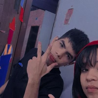 buena onda, algo introvertido pero no antisocial😅