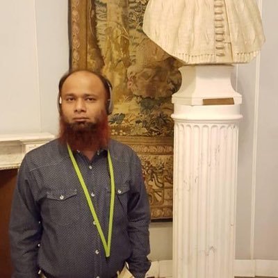 moneeb_moon's profile picture. 