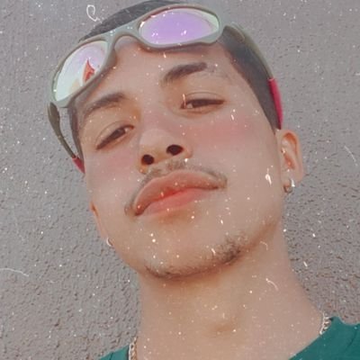 mais um guerreiro da vida sofrida, olha como o mlk ta hoje...🎶😎