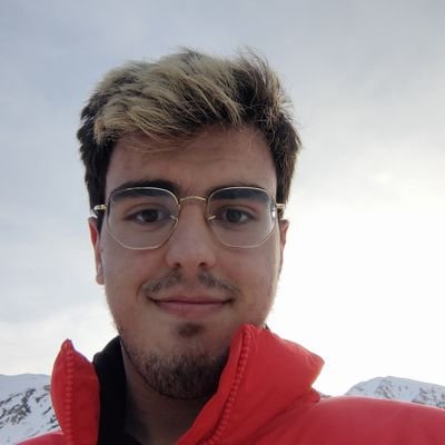 Carlitusc48's profile picture. 