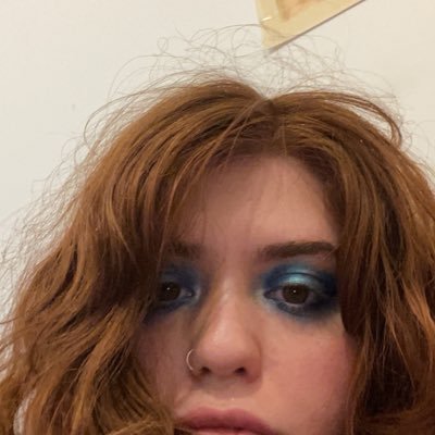 LetsonBridget's profile picture. american @ glasgow uni // 🌿