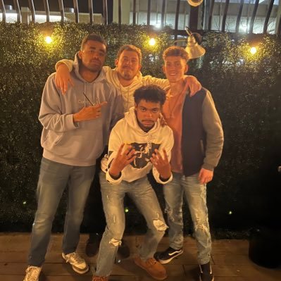 Zach_Simpson8's profile picture. “Before I leave this world, I bet I change how my family live” - lil snupe / Indiana University ‘22