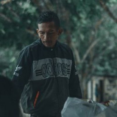 Jrkunsiang14's profile picture. Somethinhg😁