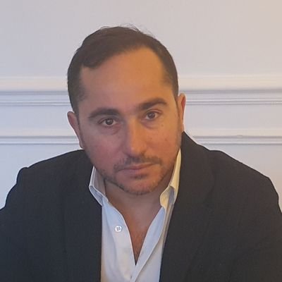 former DG vente-privée, Keyrus, Idkids, fondateur de The Twenty Six
Enseigne, Transformation, Innovation.