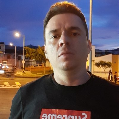 4ndrosky's profile picture. Feliz de poder hacer y no dejar de ser!