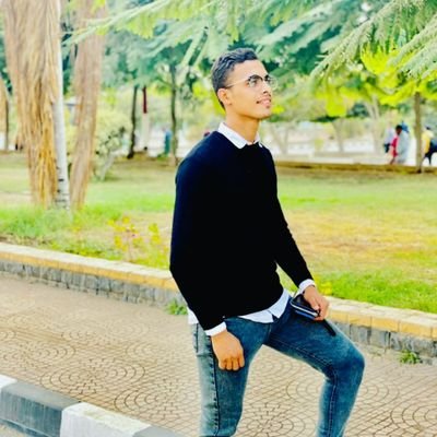 Hi ! Iam Abdelhlim Adel i am a graphic design with tow year  experiences 
and i am currently studding in the journrest department in faculty of mass communictio