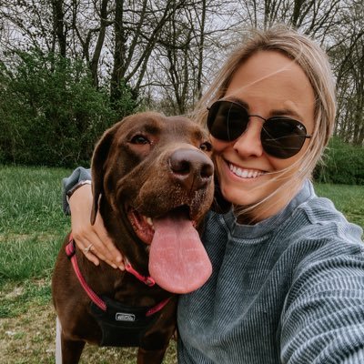 KelcieChristine's profile picture. a girl with 2 labs + a husband