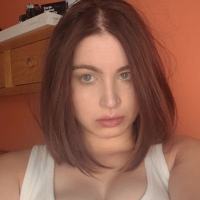 Allis0nWnderlnd's profile picture. do-er of things.