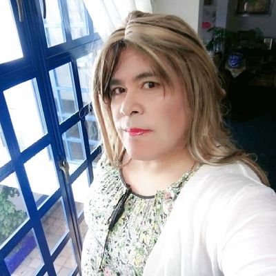 Sarah Believes She Can
He-She, Gender Fluid and Gender Duality, plus size woman,Legs Model, makeup and pantyhose -Tights lover, november born and proud Scorpio