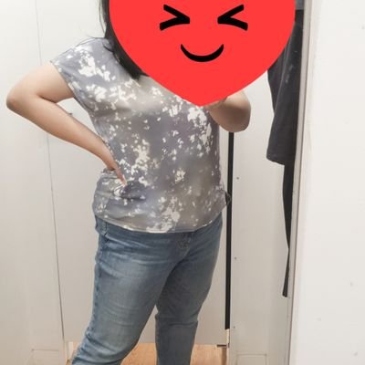 vit_aoi's profile picture. F | Exploring fun things
Dm me if you interested in trying my hubby (just you two)❤️
My fetish is to imagine or see my man with other women😘
Open for FFM😁