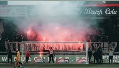 Enfant de la grisaille | UB90 | Section Expat
J'aime pas le foot, j'aime Brest

🍺🏐🔴⚪️⚜️

Brezhonegerien