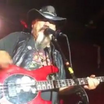 emilioledezma16's profile picture. Musician with Ledezma Lethal Legends
Bass composer writer and vocalist