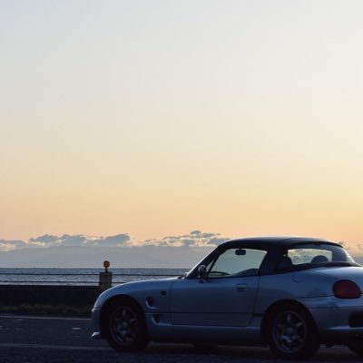 fjtb283's profile picture. 金なし社会人