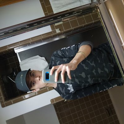 OudOzzie's profile picture. 