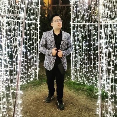 eslam_ateef's profile picture. Senior Graphic designer