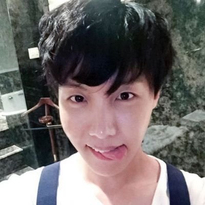 0n3lvr3's profile picture. I like cooking